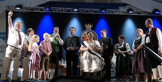 Krönung der 44. Schrobenhausener Spargelkönigin Juliane I. am 19.05.2019 (©Foto: Martin Schmitz)